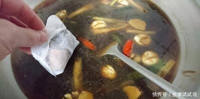 卤牛腱时,记住不能放它,放它这锅就废了,怪不得牛肉又柴又难吃