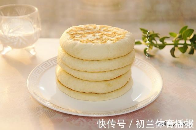 发面饼|一杯面粉半杯奶，孩子迷上这早餐饼，比包子简单，比油条健康