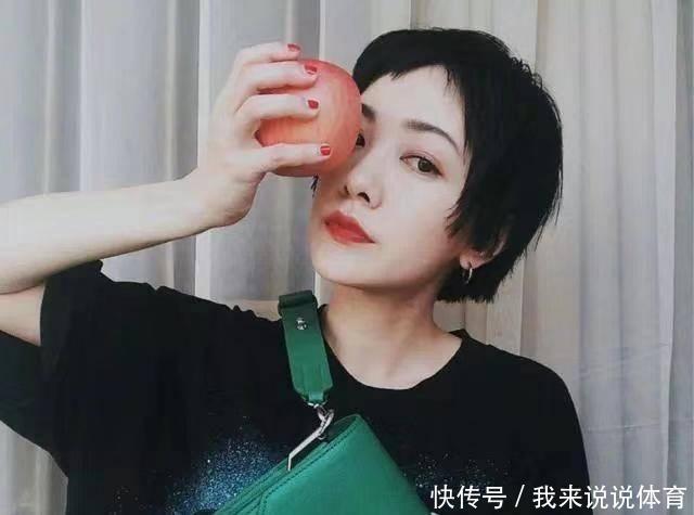 发型最能彰显气质,短发具有辨识度,长发“斩男”又温柔