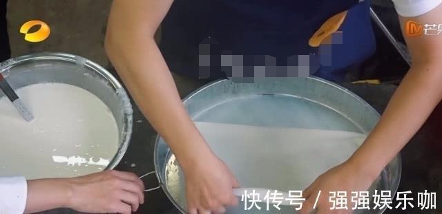 向往3|《向往3》黃磊做米粉意外成功,有誰注意他手的動作?徹底穿幫了