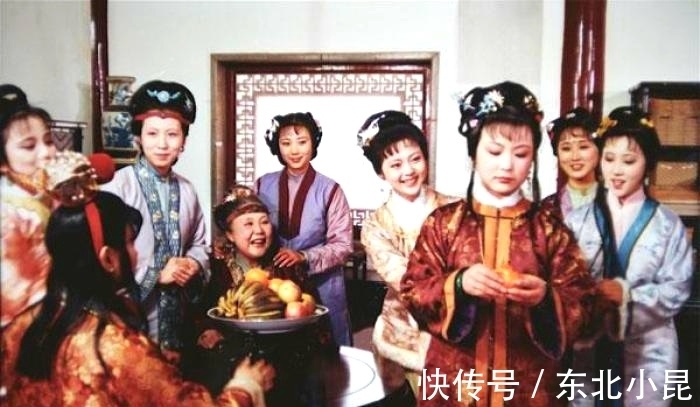 南安@南安太妃要见贾府千金,贾母为何把史湘云放在首位?原来大有深意