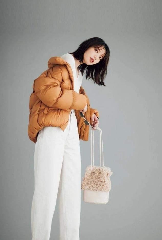 简单|为什么你的羽绒服穿起来像路人3招教你穿出高级感