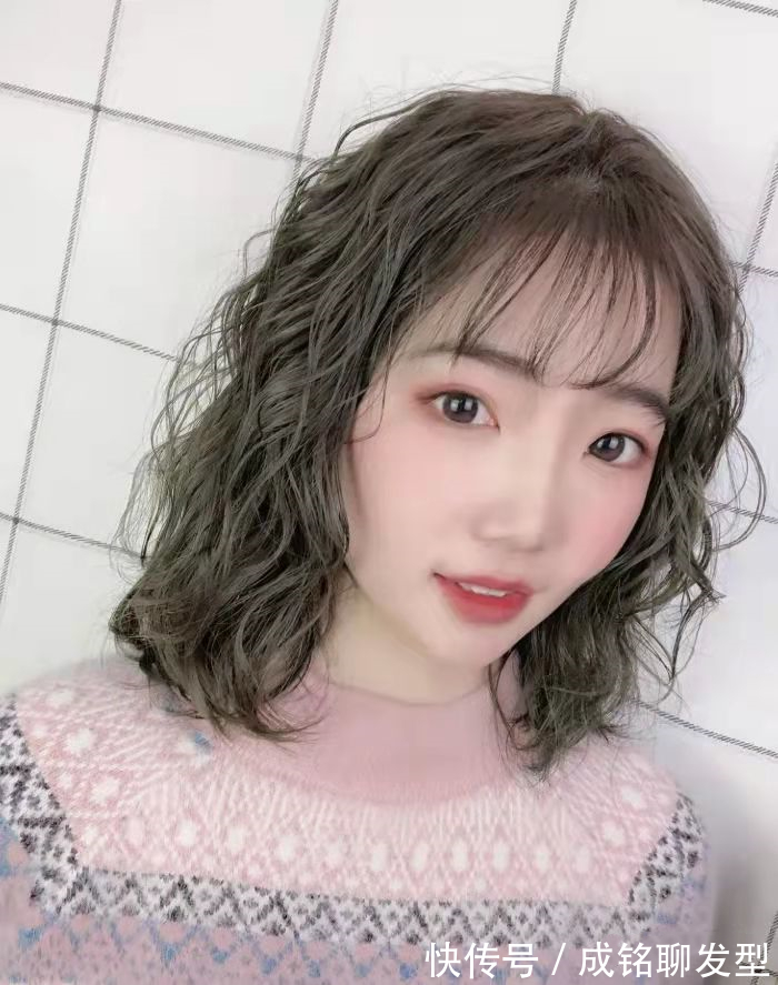 烫发|天凉了头发也该烫了!今年流行的“全头烫”上线,准备烫发请收藏