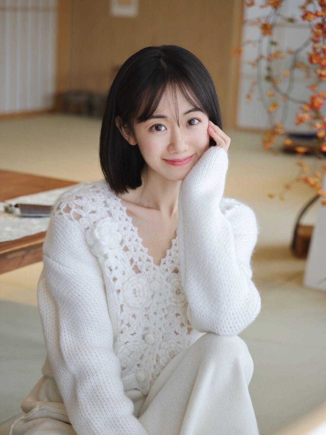 西装外套|又到了穿碎花裙的季节,这几款时髦百搭又减龄,洋气精致不出错