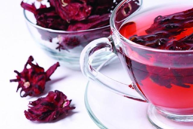 子宫|女人来大姨妈时,如果没有这3个异常症状,恭喜你,子宫很健康!