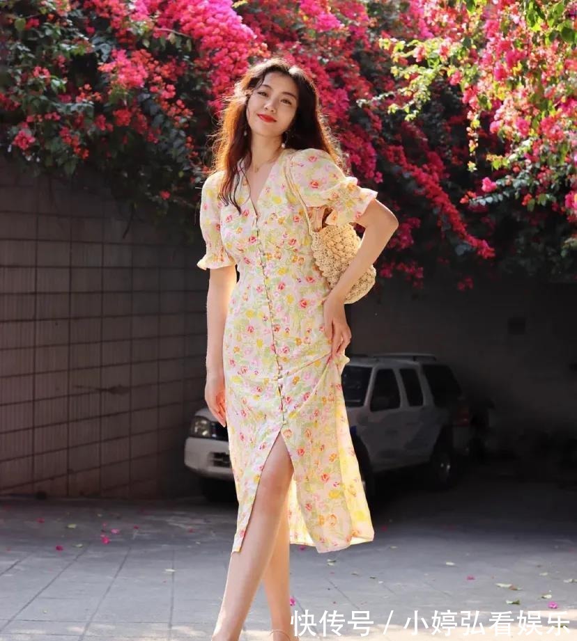 小白|今夏小白鞋收起来吧！现在流行的是“方头鞋”，显高显瘦显腿长