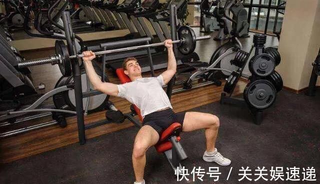 上胸|上胸发力总不好、练不大,原来是因为“它”,我们应该如何改善