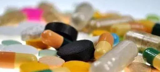 这几种“小药片”可别扔了,放水里搅一搅,促生根开花还能防烂根