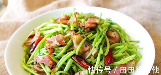 蔬菜|不管炒任何青菜，只要炒前多加这一步，炒出的青菜翠绿发亮！