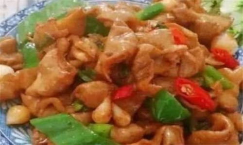 老婆常做的几道美味佳肴，色香味俱全，香气十足，荤素搭配有营养