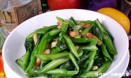 掌握炒菜“2窍门”,不管炒什么菜都好吃不油腻,味道不比饭店差