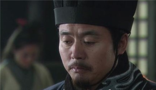 刘备|刘备无立足之地时,糜芳辞去诸侯之位追随,为何在其称王后反叛?