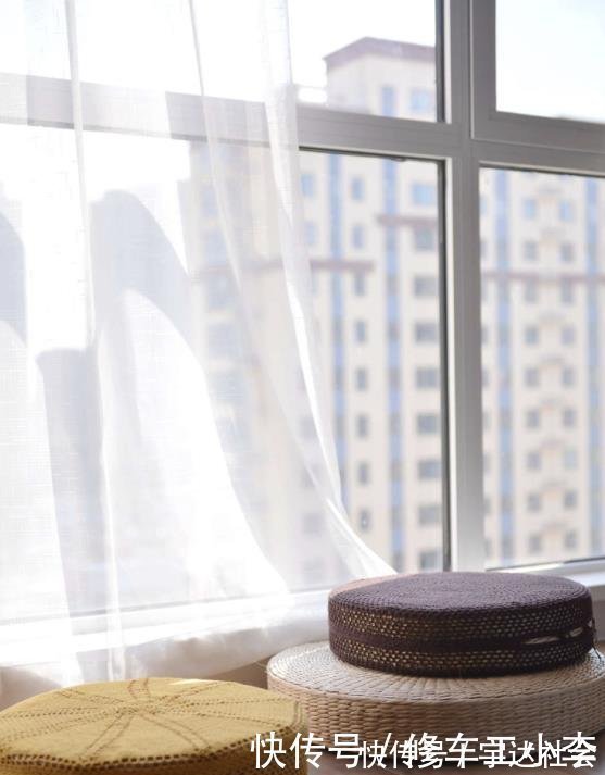 新房|客厅造个“假阳台”,一进门就被迷住了,这套92㎡新房,太温馨