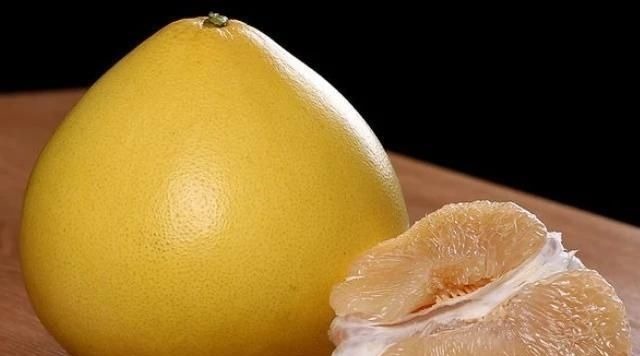 水果|湿气重的人要注意,4种水果坚持吃,尤其第2种,还能赶跑大肚腩