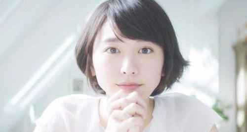 美白|女人不想皮肤“蜡黄”,4种零食可多吃,美白养颜,比敷面膜更好