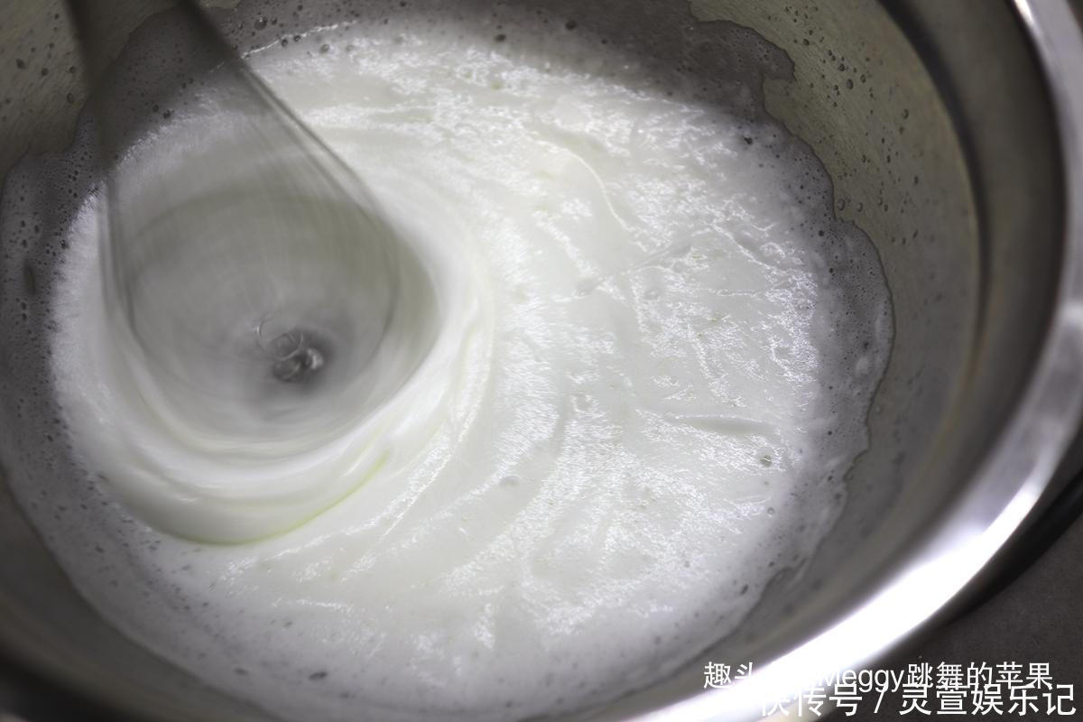 分钟|没有烤箱也能做出小甜点,3分钟出锅,酥脆香软,早餐零食吃不够