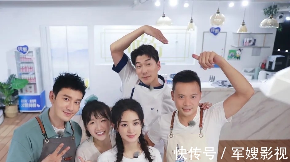 胡萝卜炒肉|离了张亮和林大厨，《中餐厅》迎来新厨师二人组，手法娴熟无可挑剔