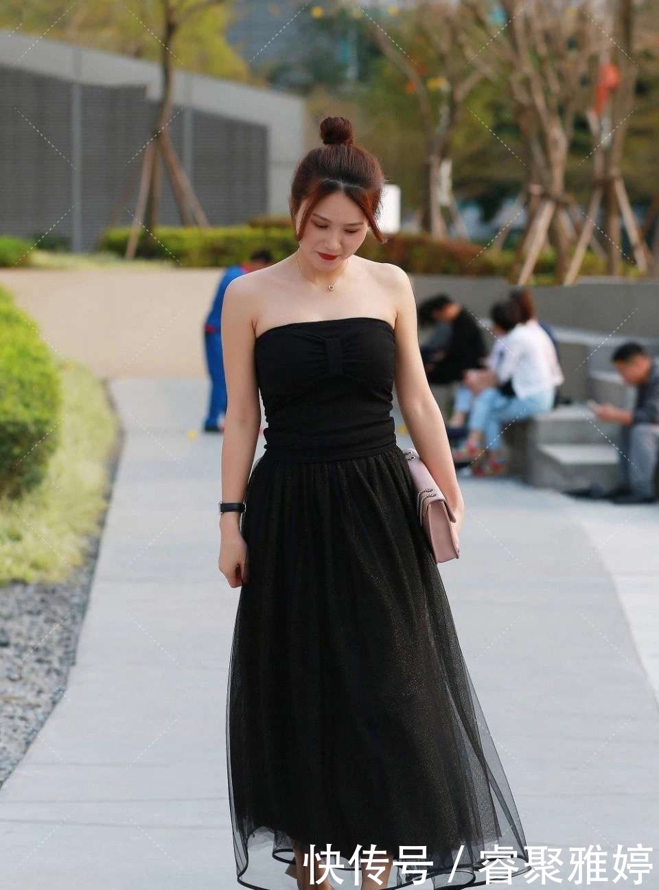 仙气|气质型美女,穿搭黑色网纱裙,仙气十足,美丽优雅