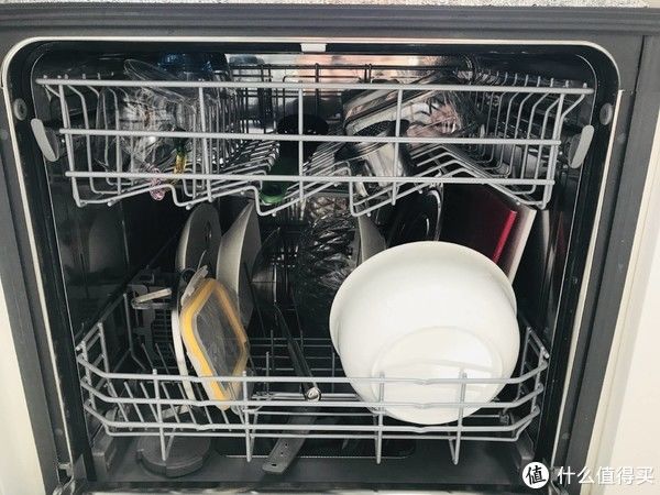 不能长伴，心中有爱——三八妇女节给父母的礼物清单