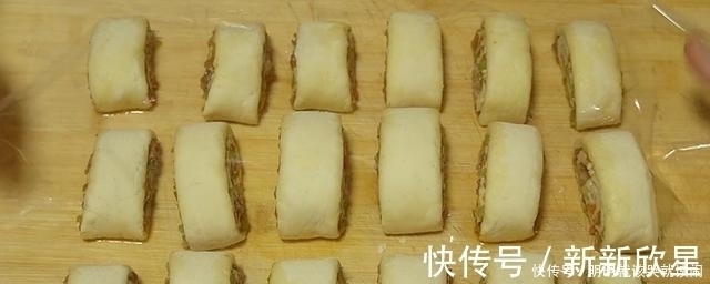 早餐|终于找到了!早餐最好吃的做法,不蒸不油炸,层层裹着馅料,真香