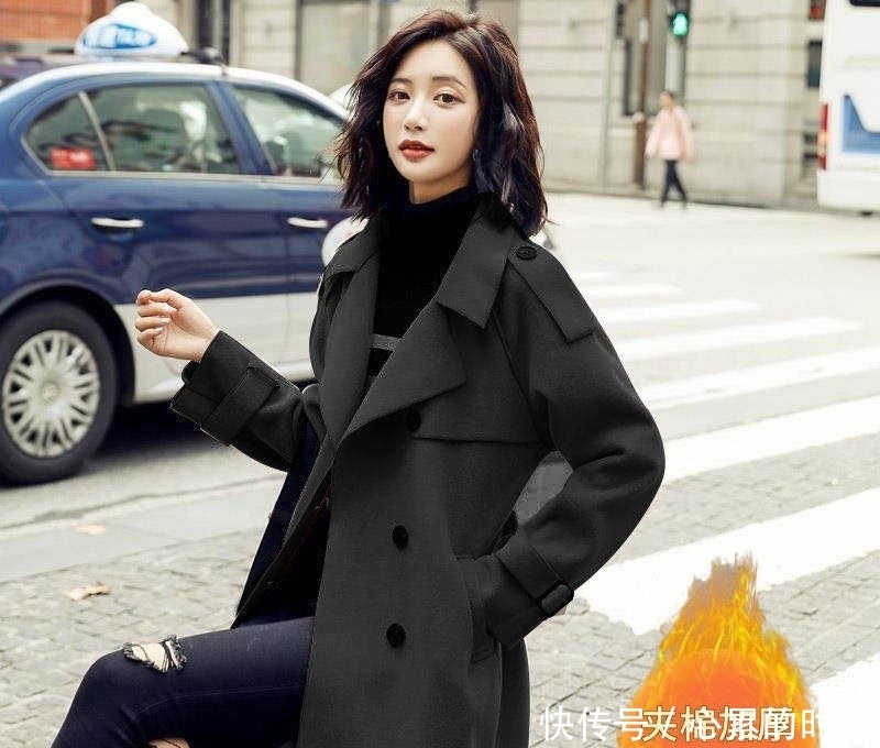 风衣不“受宠”了,今年流行“赫本风”外套,让你穿出时尚风采!