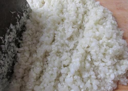 小年吃饺子,还是这馅好,寓意“包纳百财,百财进门”新年讨个好彩头