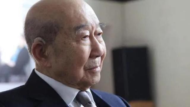  发现|父亲留下两张“废纸”，外国人出高价引怀疑，鉴定后才发现是国宝