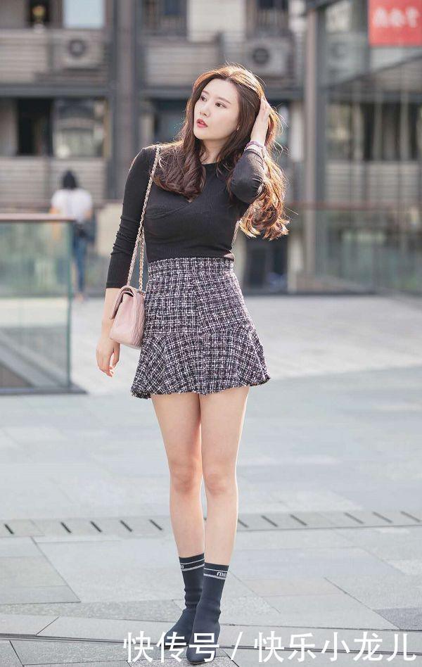 时髦性感的短裙,将女性的魅力凸显出来,这个季节回头率全靠它