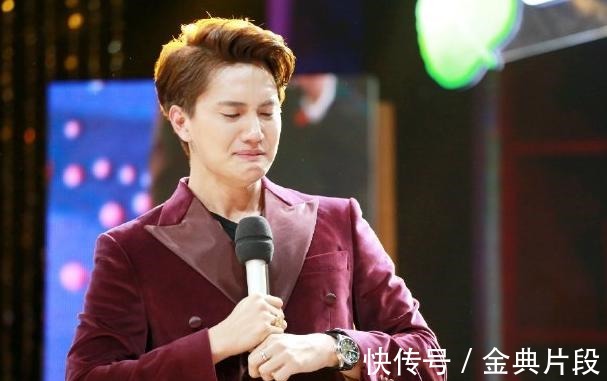 张银行卡|离开《天天向上》事业一蹶不振，如今为奶茶店站台，成功转行网红