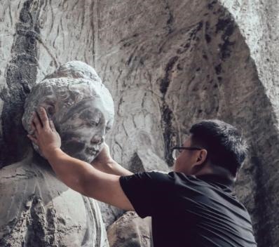 成果|上博藏龙门石窟流散造像身首“合璧”,“数字复位”见成果