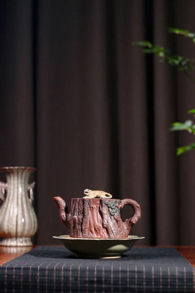 花器|拙朴灵动，寄情于壶——史银之