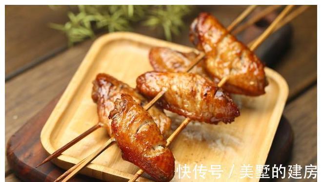 羊肉串|2个月没吃烧烤了，今天花了330元，吃了这些看看划算吗？
