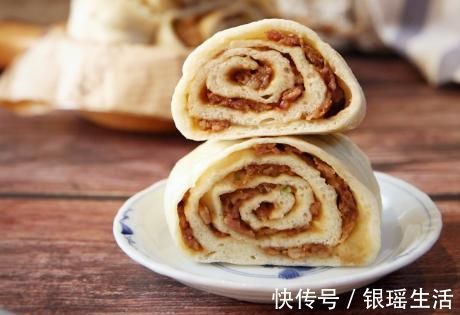 明暄|玉米面这做法火了,层次分明暄又软,少油更健康,我家一周吃3次