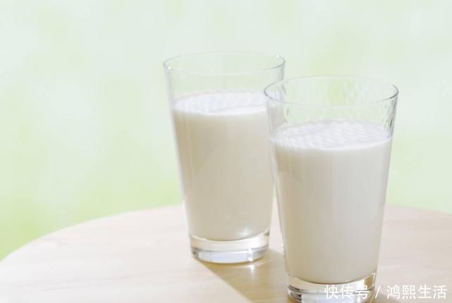 食物|65岁院士研究胃病30年,提醒:三物比辣椒伤胃,劝你少吃