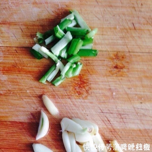 安神|失眠多吃这个菜，健脑安神，一觉睡到天亮，黑眼圈也消失啦