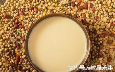 食物|女人养生常吃3种食物,调经补血,养护卵巢,排除子宫毒素