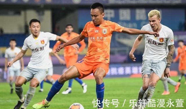 足校|羨慕嗎青訓(xùn)球員包攬5球助泰山大勝 中超變魯能足校閱兵式