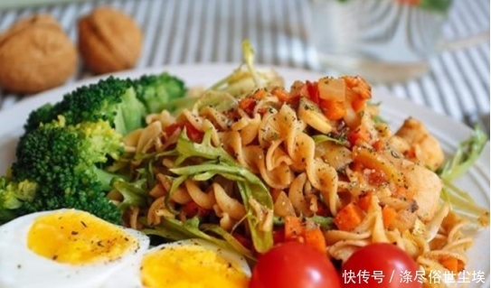 知俏:一周不重样的减脂餐,只需4周,让你瘦回90斤!