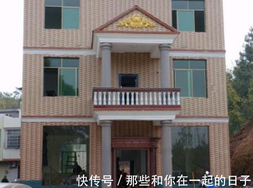 卧室|越来越多人卧室不买双人床了,现在流行这种床,省钱省事省空间