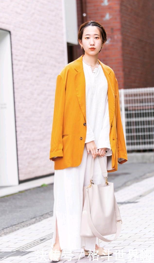 四五十岁的女人,日常穿衣坚持这3个“搭配习惯”,足够大气质感