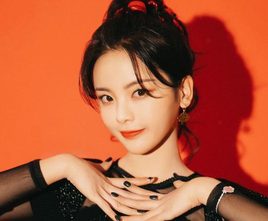 女团|火箭少女101团综将映,听到节目名字后,粉丝难道是要解散