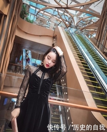 淑女气质,款蕾丝立领,丝绒A字连衣裙穿搭