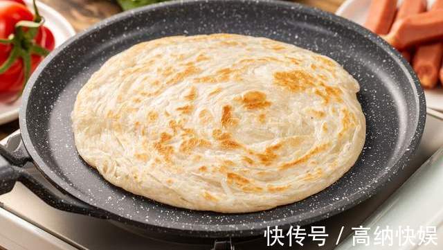 诀窍|烙饼时,和面用冷水还是热水牢记2个诀窍,饼柔软起层不干不硬