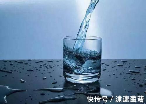 饮料|多喝水不如会喝水，“五个时间”是喝水的黄金时段，坚持做会健康
