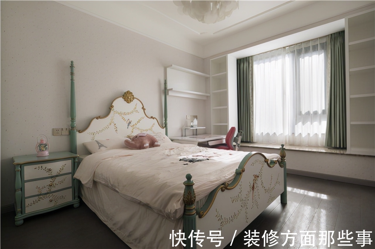 线条处|160平轻奢风四居室,细线条处突出细节,简单而有层次感