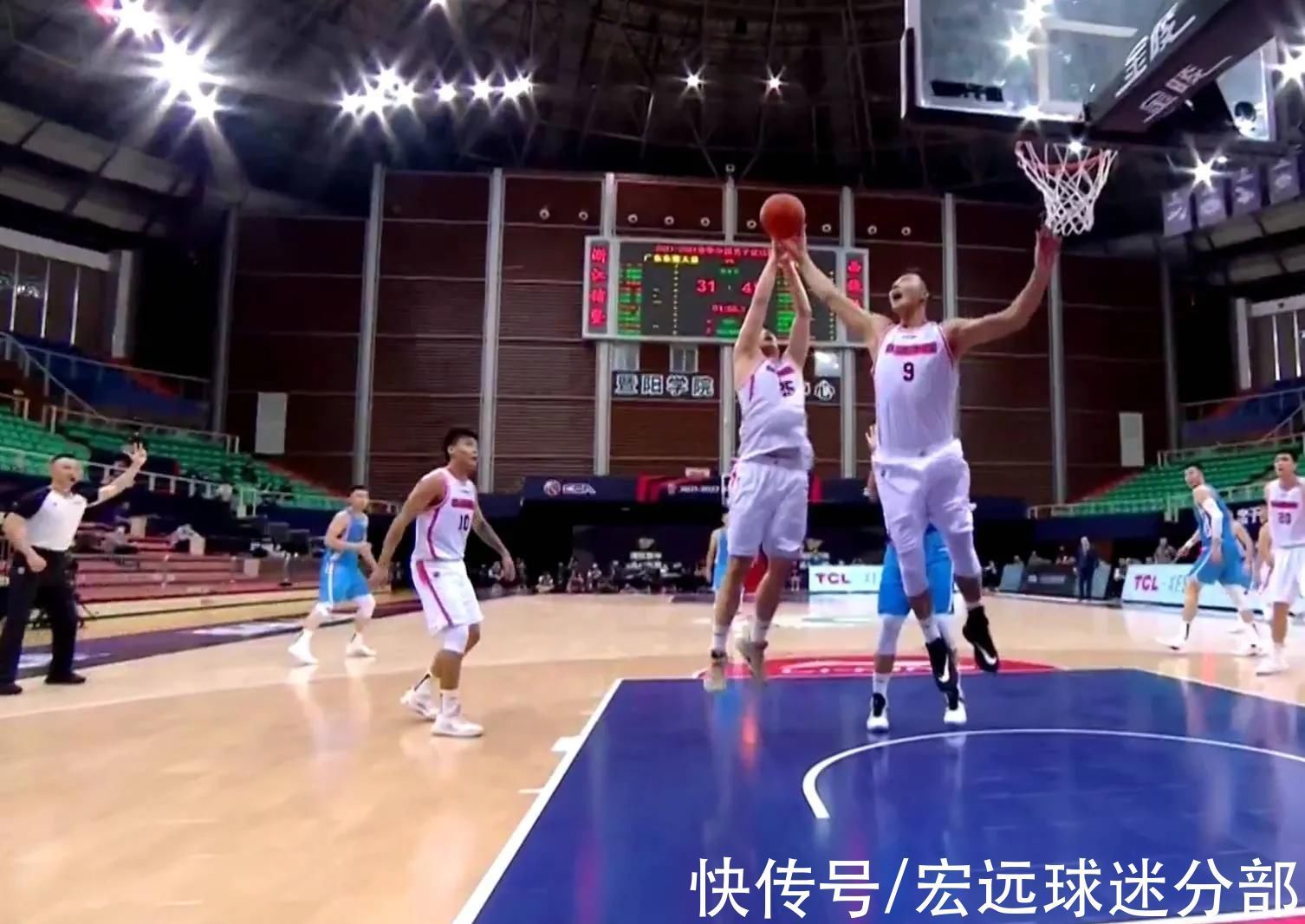 全队|知道了易建联频频发火的真正原因后,我顿时心酸了,想哭