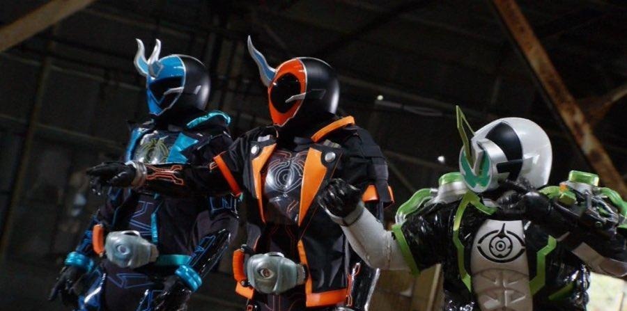 骑士|假面骑士圣刃拍摄圣地废旧工厂 前辈集体奋战 唯独或人黑化了