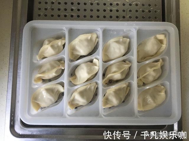 孩子|最近孩子迷上这早餐,蒸一蒸拌一拌,简单快手,上桌五分钟就光盘