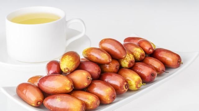 腹泻|有胃病千万别贪吃这4种水果,不然胃癌可能找上你