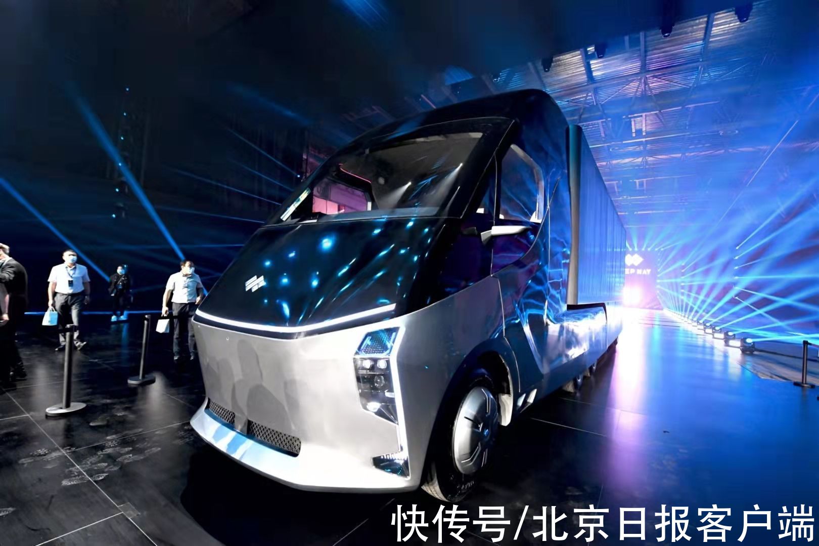 deepw百度狮桥合资，DeepWay发布首款智能新能源卡车